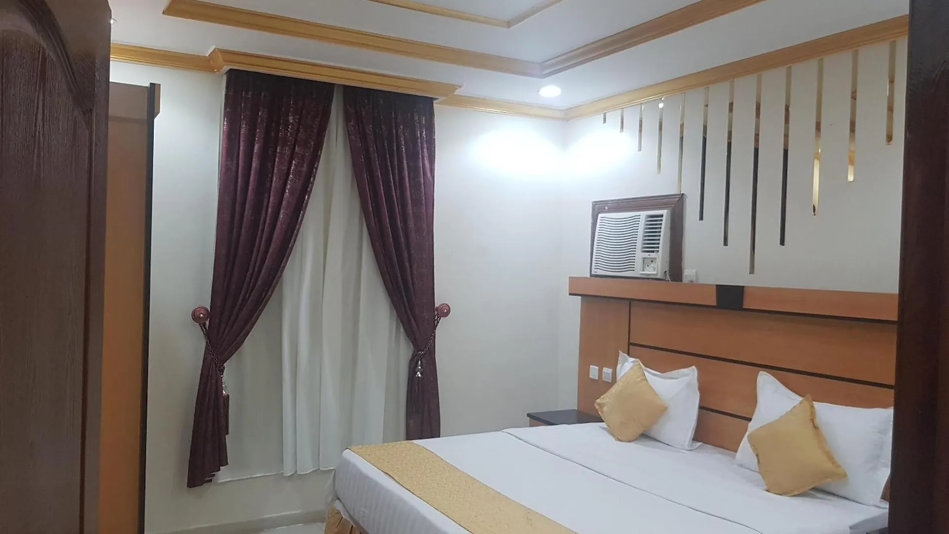 Qandil Al Raha Serviced Apartments Jeddah 3*,